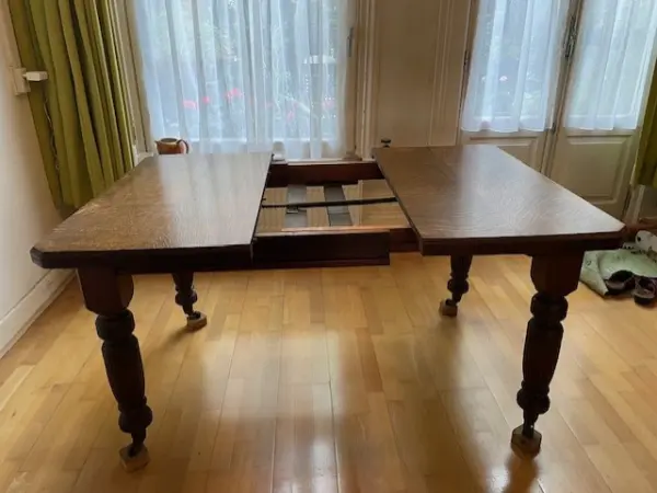 Eethoek eikenhout in goede staat