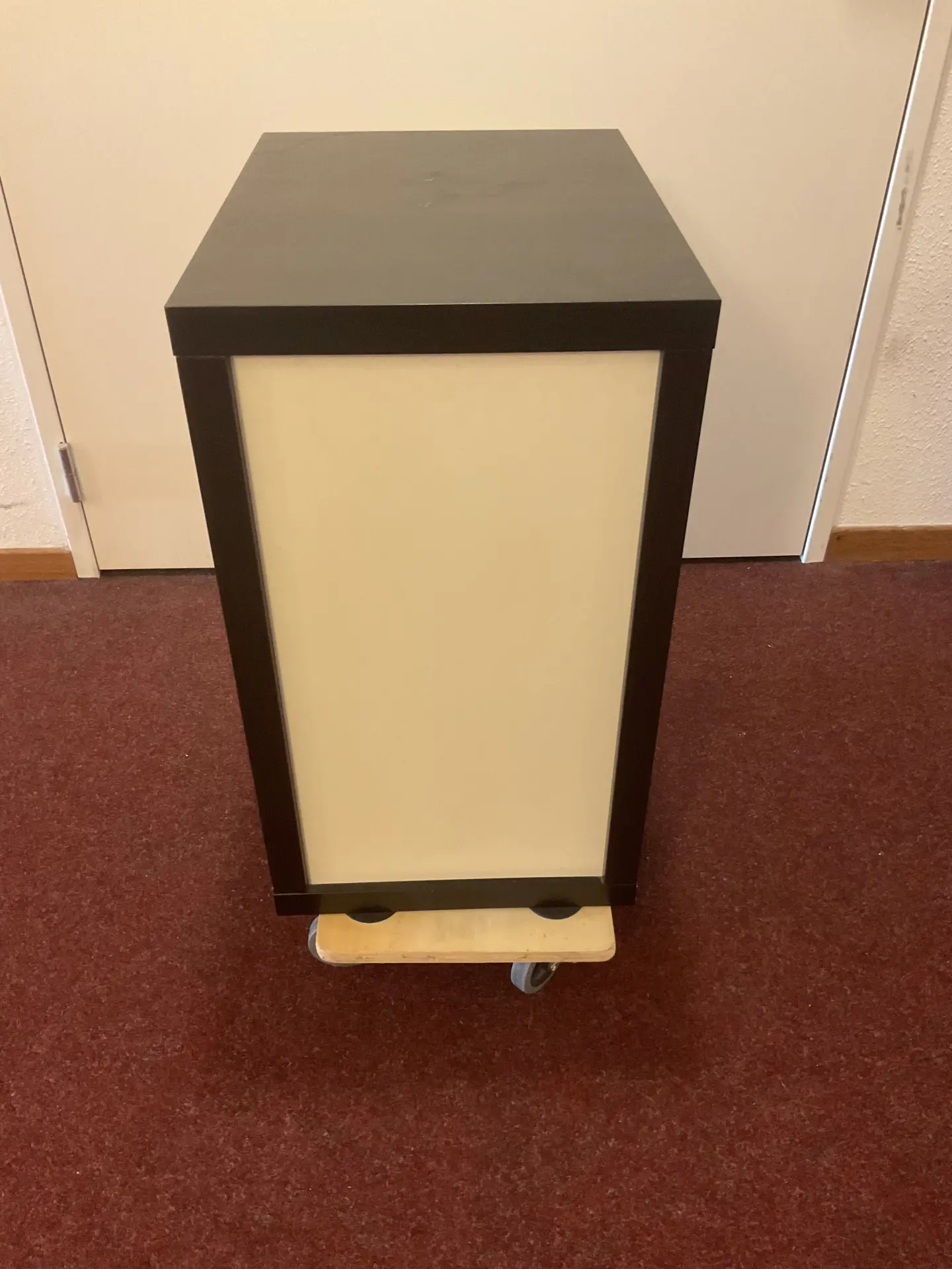 Laag kantoorkastje met 3 laden - Afbeelding 3