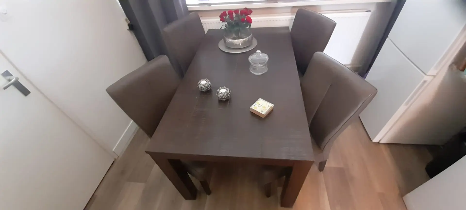 Eettafel - Afbeelding 1